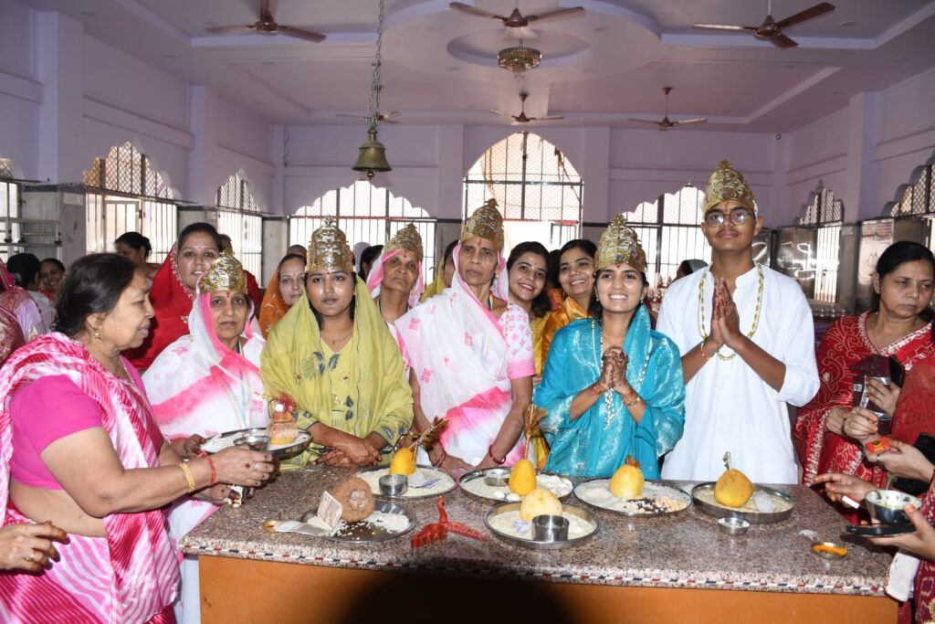 मनुष्य को अपने आप को नियंत्रित करने हेतु संयम की आवश्यकता:-मुनि श्री।